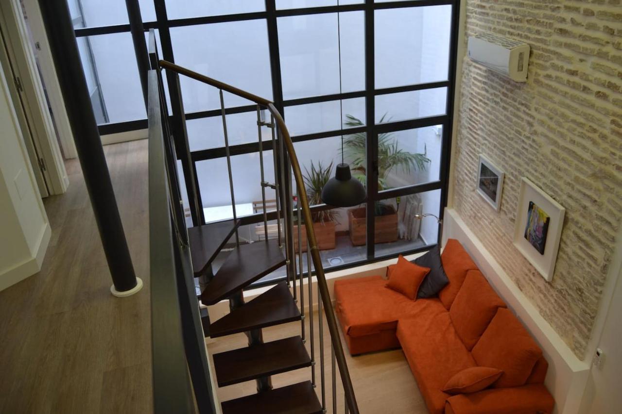 Duplex Alameda De Hercules Sevilla Exteriér fotografie